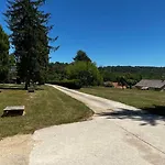 Grand Gite Chaleureux En Pleine Nature A Domme Holiday home *